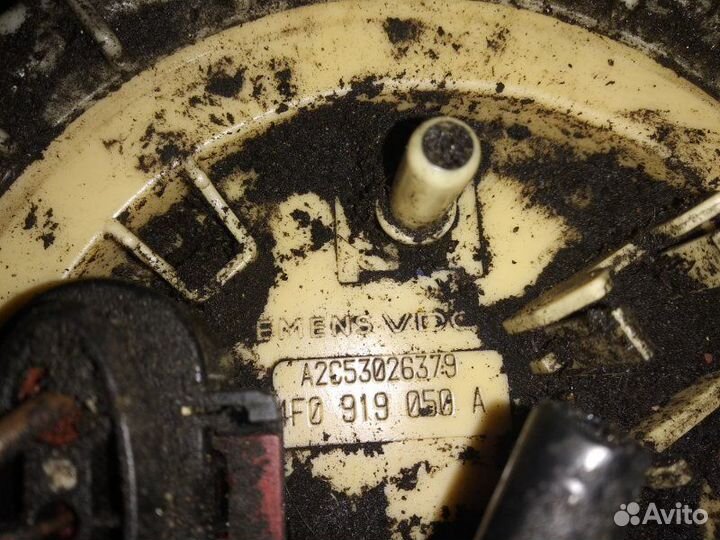 Насос топливный Audi A6 C6 caha 2010