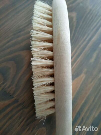 Новая щетка для сухого массажа