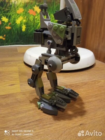 Лего робот из звёдных войнов
