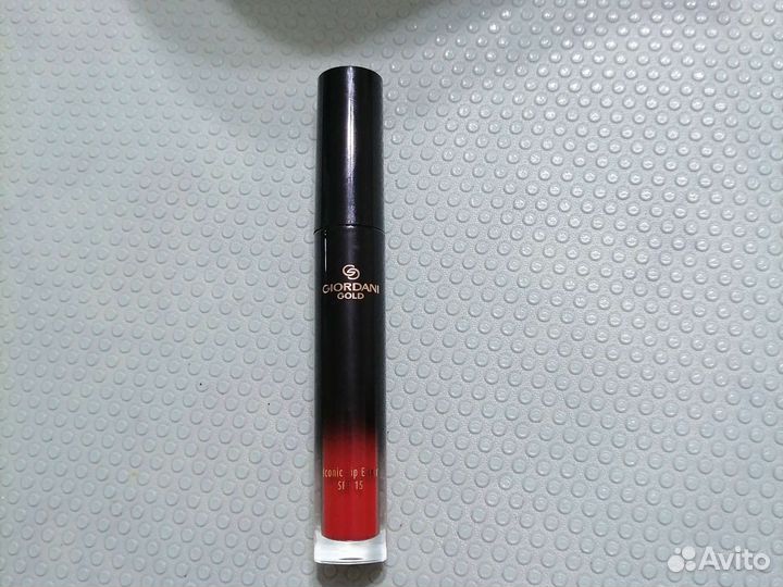 Матовая помада Giordani Gold