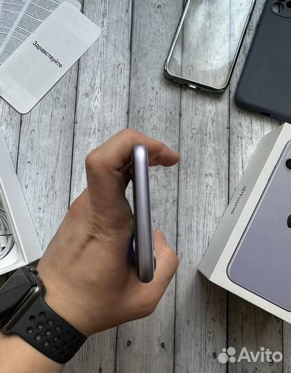 iPhone 11, 256 ГБ