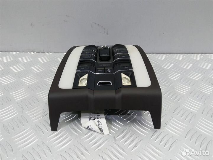 7PP959551ES Плафон салона Porsche Cayenne