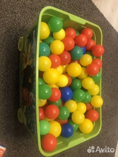 Сухой бассейн с шариками (детский)