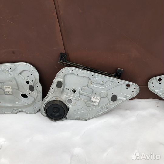 Стеклоподъемник Ford Kuga Форд Куга