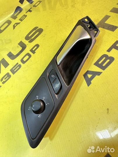 Ручка двери внутренняя передняя левая VW Jetta 6