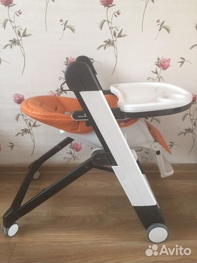 Детский стульчик для кормления peg perego