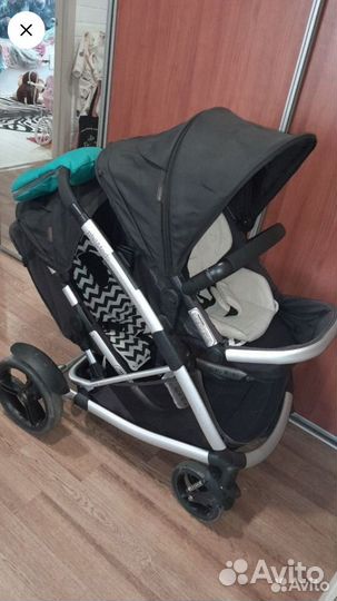 Коляска для двойни или погодок
