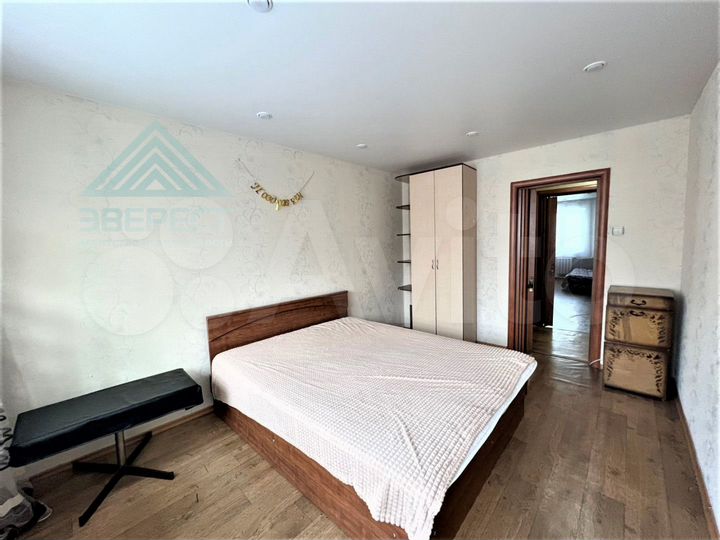 3-к. квартира, 57 м², 3/5 эт.