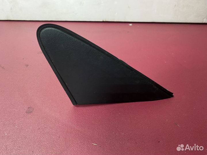 Уголок крыла Chevrolet Cruze