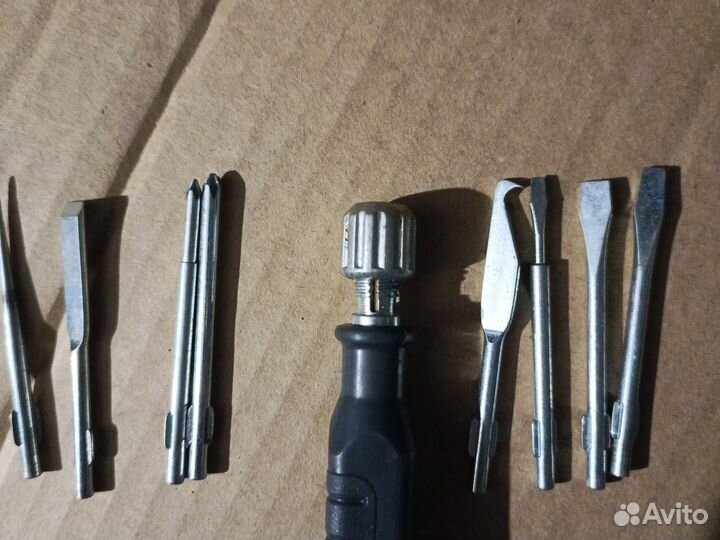 Отвёртка с насадками СССР
