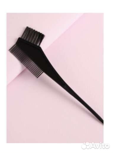 Кисточка и расческа для окрашивания