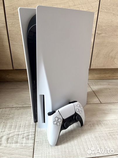 Sony PlayStation 5 с дисководом