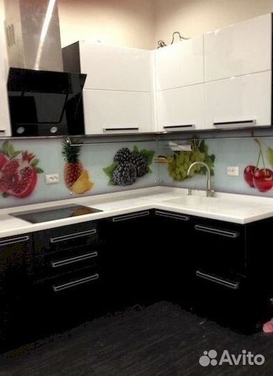 Кухни без ручек