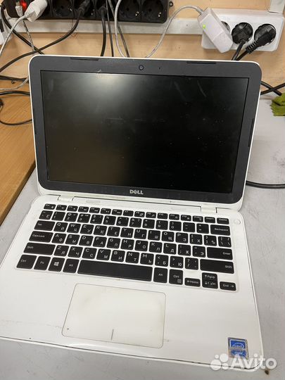 Нетбук нерабочий Dell p24t