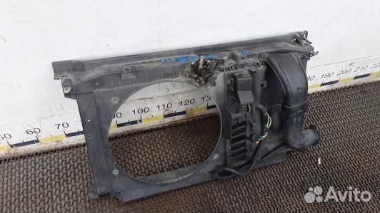 Передняя панель крепления облицовки (телевизор) pe