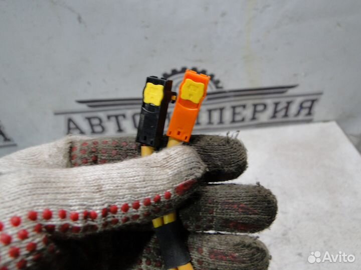 Шлейф рулевой Toyota Prius 20 2007 1.5