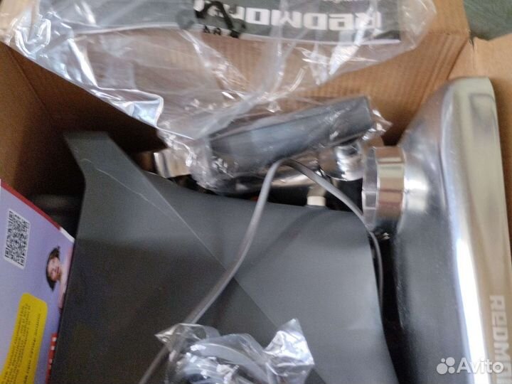 Мясорубка электрическая новая