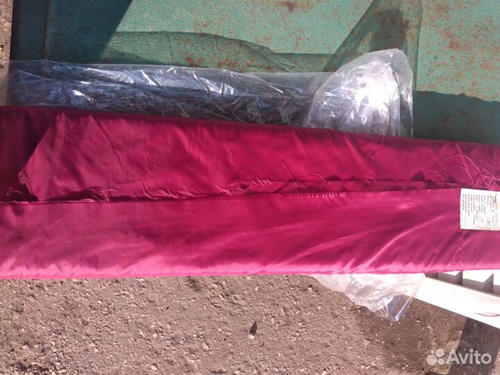 Отрез подкладочной ткани