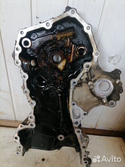 Крышка двигателя передняя Toyota Corolla седан