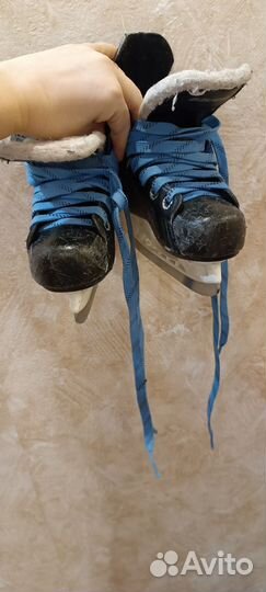 Хоккейные коньки bauer