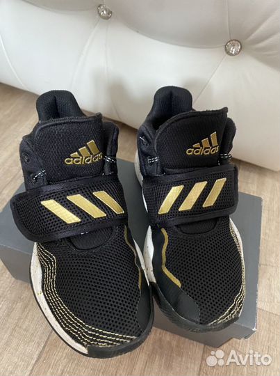 Кроссовки Adidas Оригинал 32