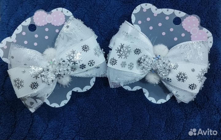 Бантики для волос белые