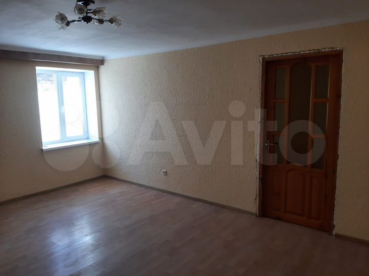 2-к. апартаменты, 49,7 м², 1/3 эт.