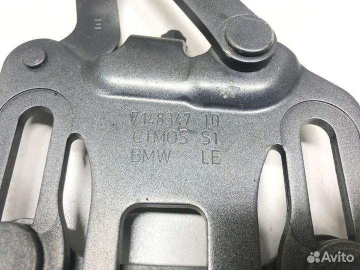 Петля капота Bmw X5 E70 4.8 2007 лев. (б/у)