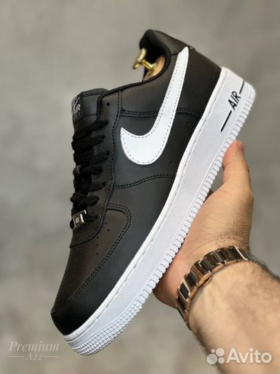 Nike air force 1 чёрные бел подошва разм. 44