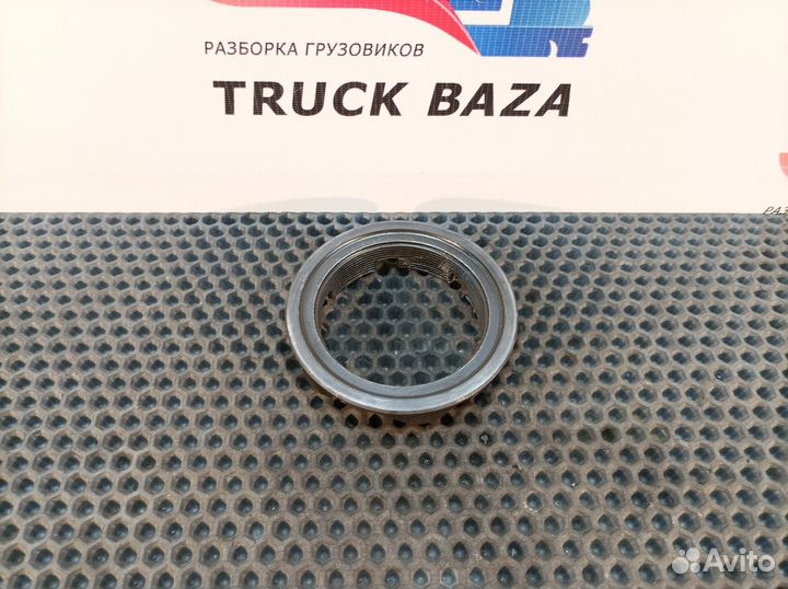 Гайка ступицы задней