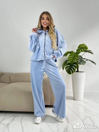 Мягкий костюм бархат