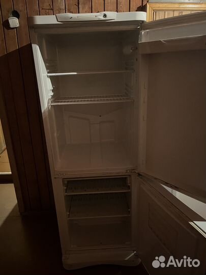 Холодильник на запчасти