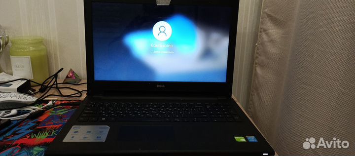 Ноутбук dell inspiron 3000