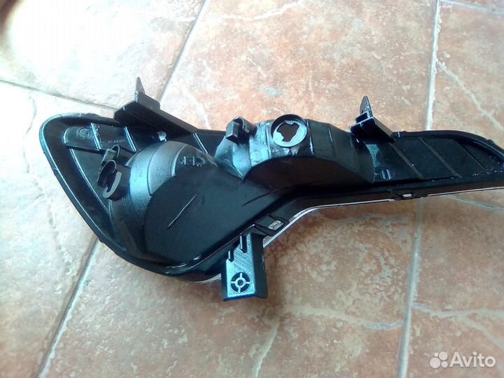 Фара Противотуманная Левая KIA sportage (SL)