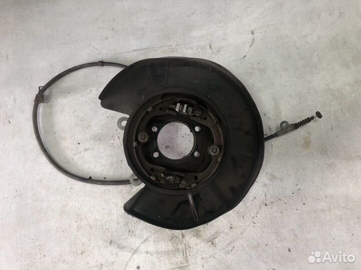 Кулак задний правый Ниссан Мурано Z51