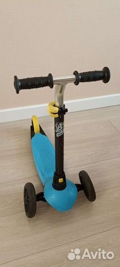 Самокат детский трехколесный из декатлон oxelo b1
