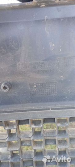 Решетка радиатора ford fusion