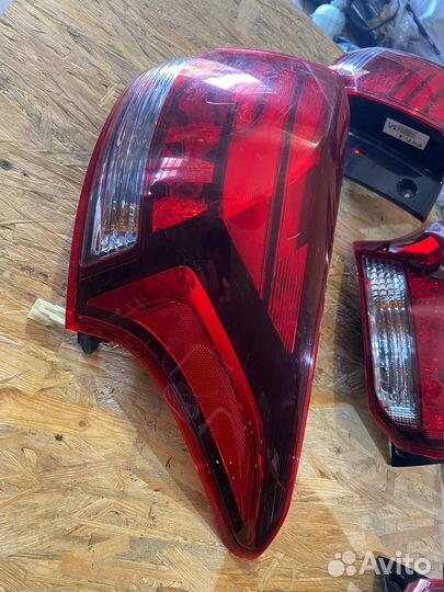 Митсубиси аутлендер 3 фонарь правый задний рестайл