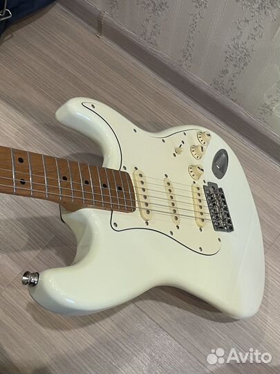 Электрогитара JET JS-300