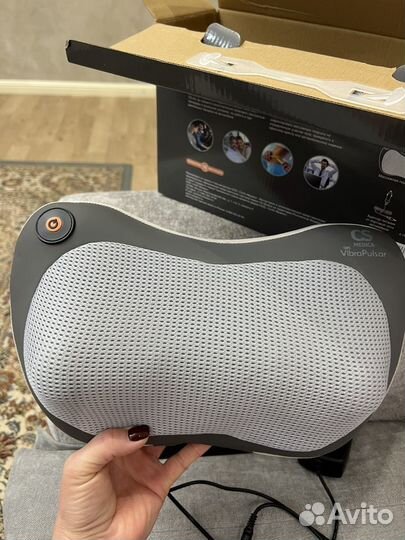 Массажная подушка для шеи