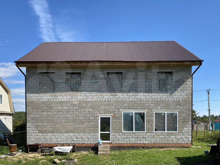 Дом 203 м² на участке 10 сот.