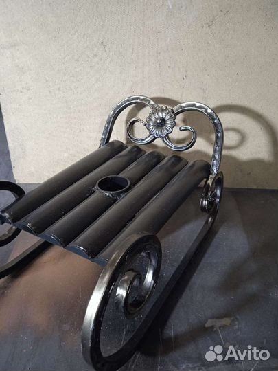 Подставка под елку