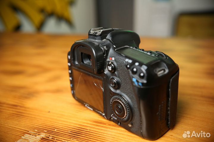 Камера Canon 7d body