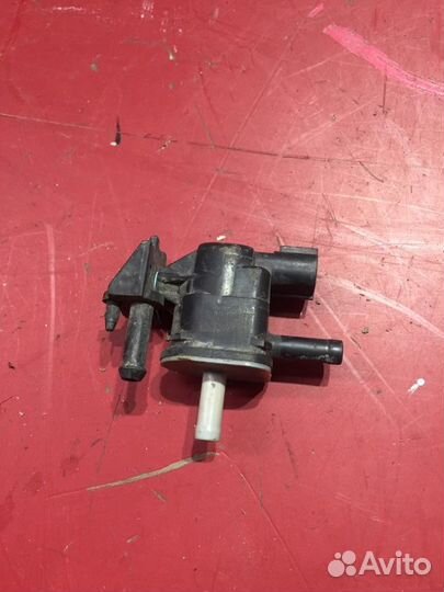 Вакуумный клапан Toyota Camry XV40