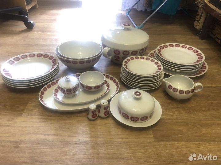 Сервиз столовый