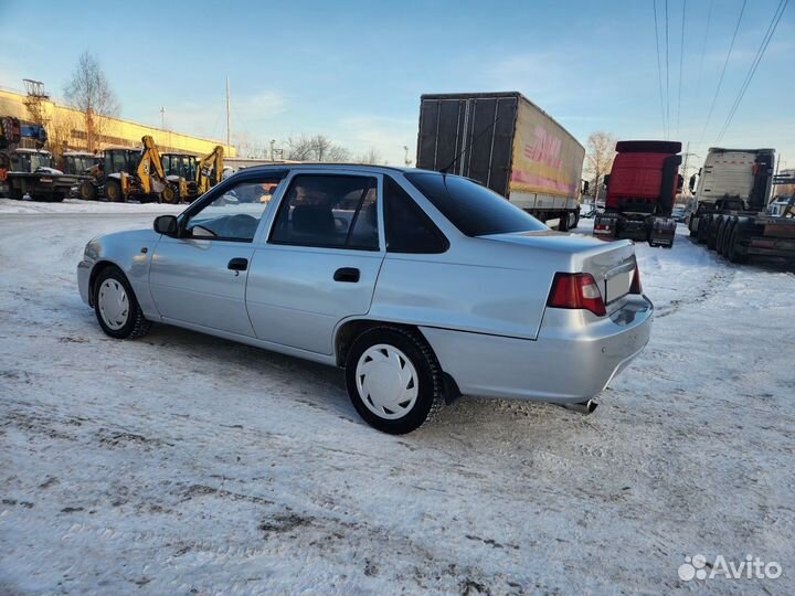 Daewoo Nexia 1.6 МТ, 2010, 200 000 км