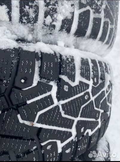 Pirelli Ice Zero 185/60 R15 40V