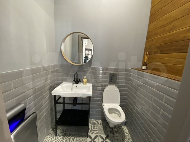 Свободного назначения, 213.7 м²