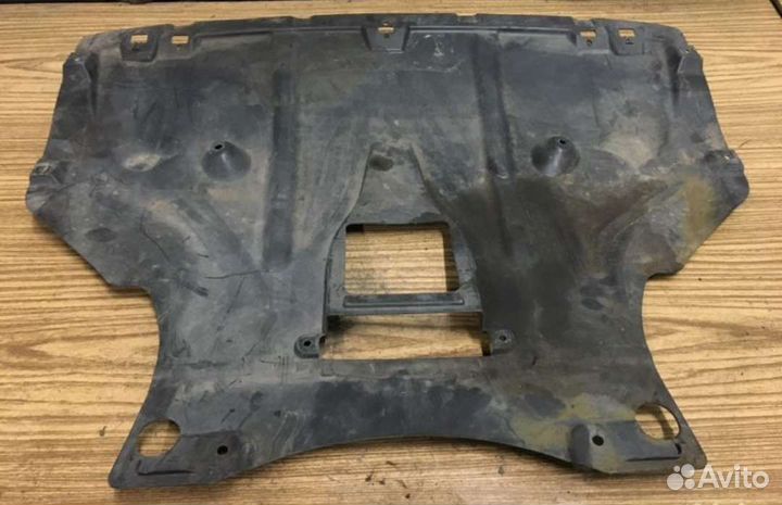 Защита двигателя BMW e83