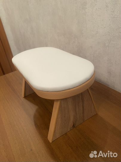 Подставка для рук маникюрная